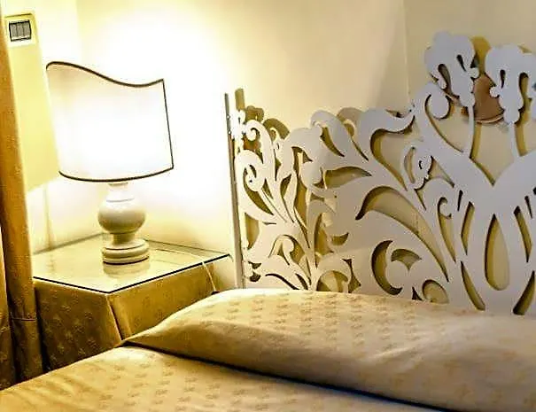 B&B Seneca-1